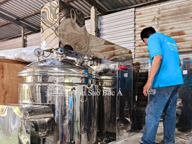 Ứng dụng máy nhũ hóa chân không trong sản xuất