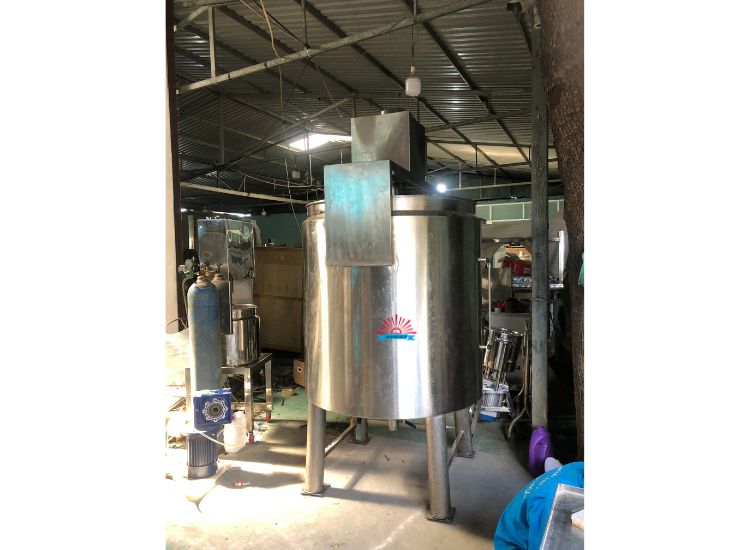 BỐN KHUẤY NƯỚC GIẶT