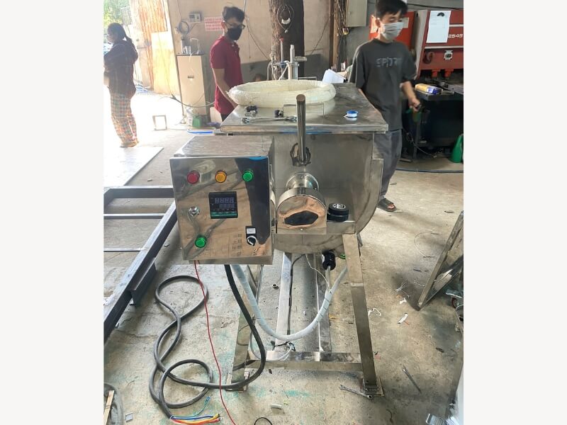 máy trộn thực phẩm 50kg nằm ngang