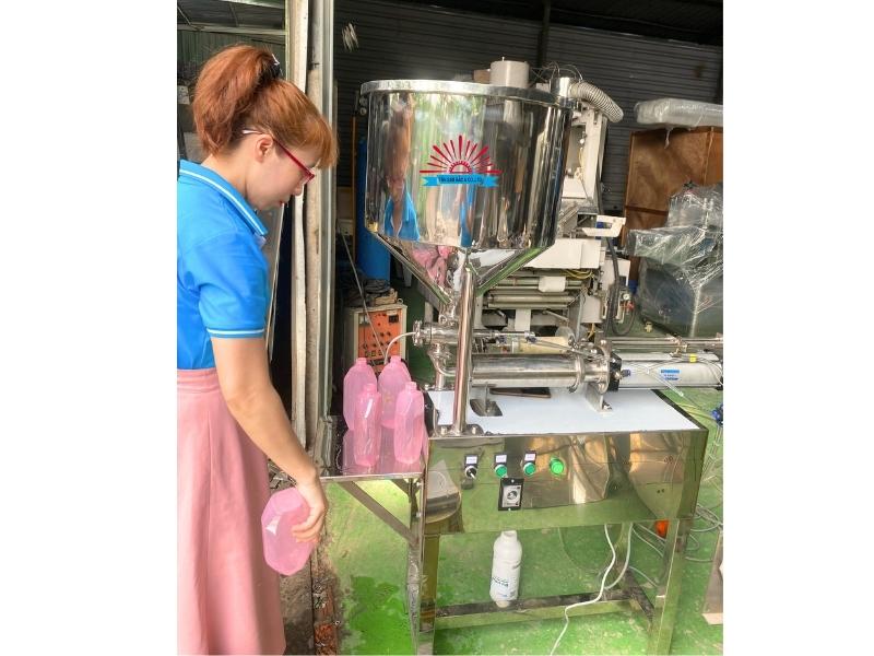 máy chiết rót định lượng bằng khí nén (3)