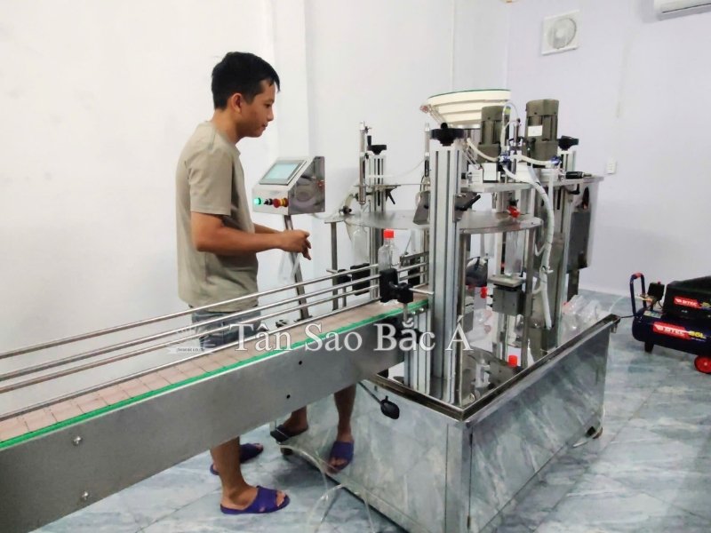 máy chiết rót 2 vòi mâm xoay  (5)